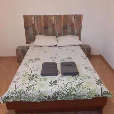 Apartment Location -sea Port
